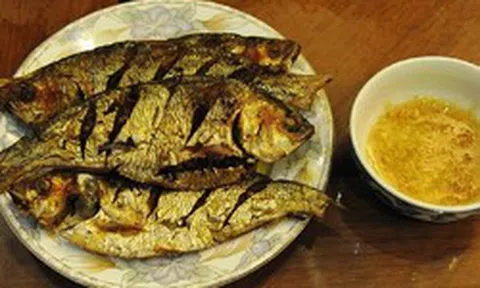 Chuyên gia Mỹ gọi tên loài cá "tốt bậc nhất thế giới", hóa ra ở chợ Việt bán đầy