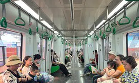 Hà Nội Metro phục vụ hơn 408.000 lượt khách dịp Quốc khánh 2-9