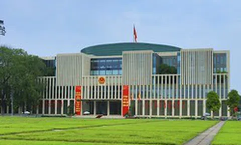 Chính sách đặc thù: Không truy cứu, không khởi tố, miễn trách nhiệm hình sự; đình chỉ điều tra; đình chỉ vụ án; miễn kỷ luật…