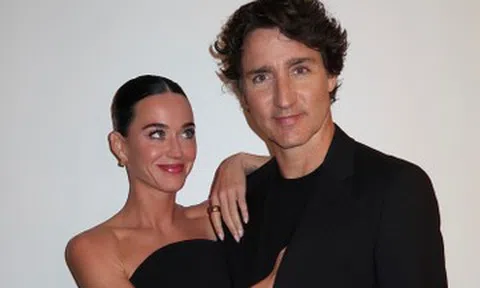 Nữ ca sĩ nổi tiếng gọi cựu Thủ tướng Canada là tình yêu đích thực