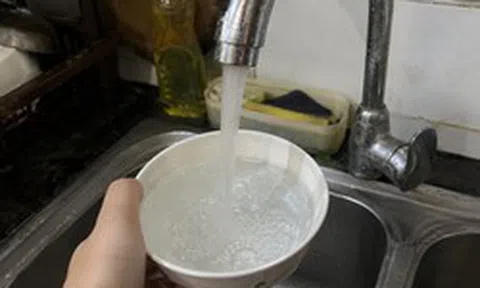 Nước máy có mùi clo nên làm gì đầu tiên?