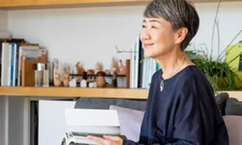 Càng lớn tuổi càng thấy đúng: 4 lời khuyên về tiền không giúp giàu nhanh nhưng giúp ngủ ngon hơn