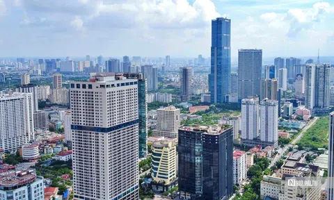Bất động sản bước vào cuộc sàng lọc mới, dòng vốn tỷ USD "đãi cát tìm vàng"