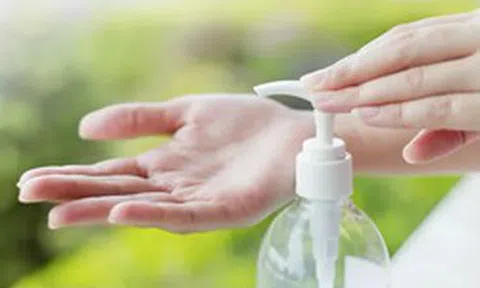 Hàng loạt mỹ phẩm bị Bộ Y tế đình chỉ lưu hành, thu hồi