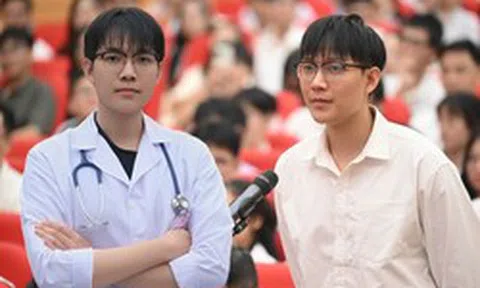 Profile "0 điểm trừ" của Nguyễn Đức Anh Quân - thủ khoa kiêm nam thần Bác sĩ nội trú ĐH Y Hà Nội 2026