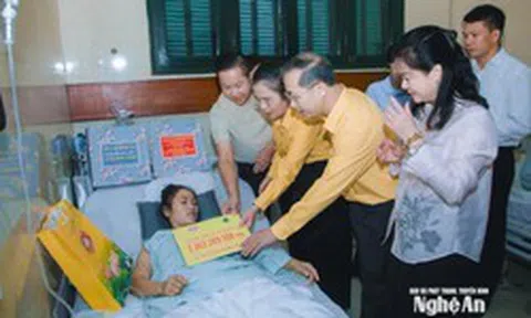 Cô giáo mất một chân sau khi cứu bé 2 tuổi: Gần 9.000 người cùng làm một việc trong 3 ngày