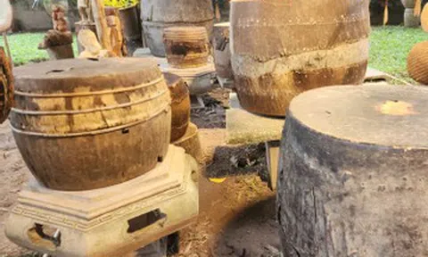 Bí ẩn chiếc trống 'xỏ tai' thấu hiểu lòng người