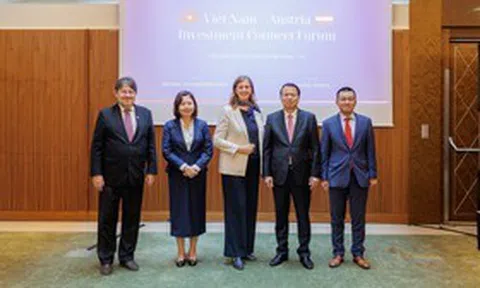 Thị trường chứng khoán Việt Nam nâng hạng, mở rộng hợp tác tài chính với Cộng hòa Áo