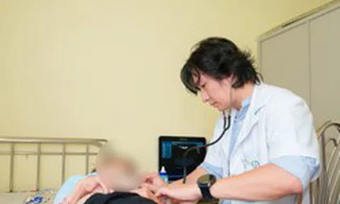 Người phụ nữ ở Hà Nội tái phát đột quỵ vì ngại làm phiền con
