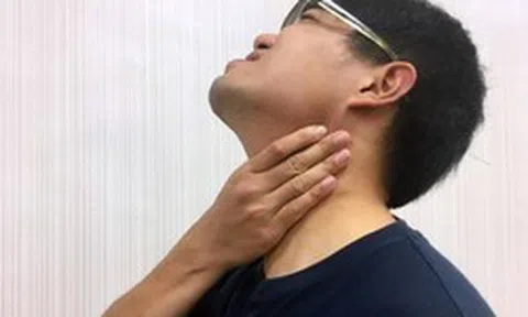 4 dấu hiệu ung thư thích "trốn" trên vùng cổ