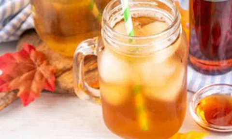Lời khuyên dành cho những người uống trà thay nước