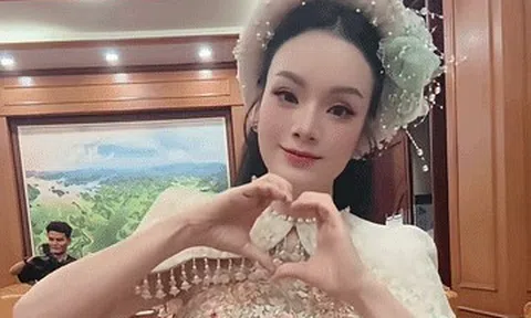 PGS.TS Tân Nhàn làm duyên, ca sĩ Hoàng Thùy Linh trở lại xinh đẹp