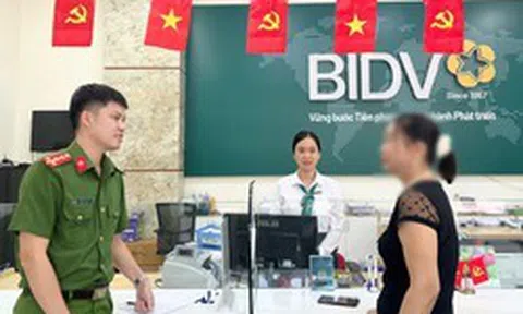 1 khách hàng SN 1970 đến BIDV để thực hiện giao dịch số tiền 25 triệu đồng: Công an nhận tin báo vào cuộc xác minh