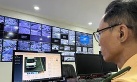 Ngỡ ngàng nhận được lỗi phạt nguội vì vượt tốc độ ở dù chưa từng tới đó, tôi phải làm sao?