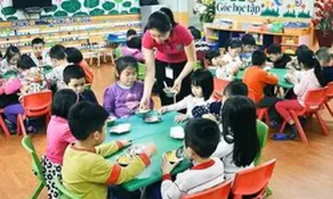 Đề xuất hỗ trợ tối thiểu 160.000 đồng/tháng cho con công nhân theo học mầm non tư thục