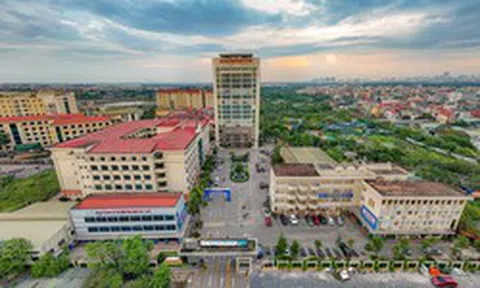 Đúng năm nay, 1 trường ĐH công lập mở hàng loạt ngành học 100% bằng tiếng Anh: Nhiều "ngành hot" như Ô tô, Khoa học máy tính, số suất có hạn
