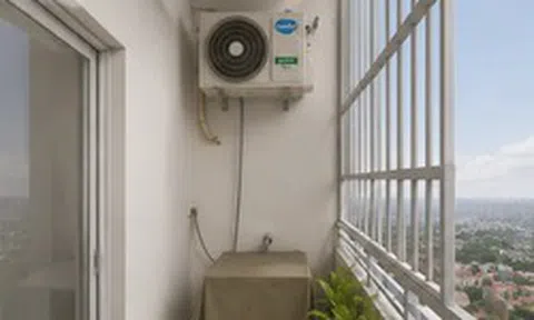 Lời khuyên cho những gia đình đang để cục nóng điều hòa ngoài ban công, lô gia