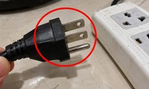 Hơn 90% người dùng không hiểu công dụng của chiếc chân thứ 3 trên phích cắm