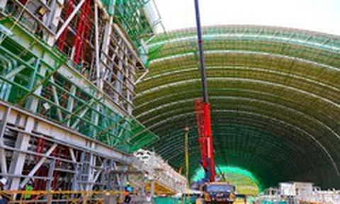 Vòm thép rộng 50.000m2 đổ sập hoàn toàn nhưng công trình 2,2 tỷ USD hiện đại nhất Việt Nam vẫn thành công lớn, tạo tiền đề làm siêu dự án mới hơn 1,98 tỷ USD