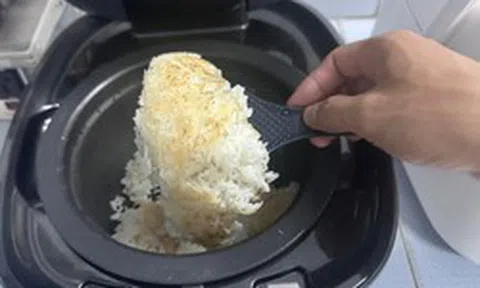 Đừng "giao phó" nồi cơm ngon cho một nút bấm
