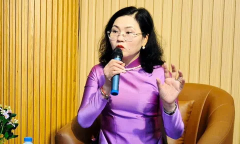 Vì sao người mới chơi cổ phiếu cần nhớ câu 'đắt ra quế, ế ra củi'?