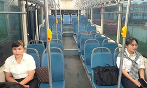 Công an mời 2 phụ huynh làm việc liên quan việc cản trở 127 học sinh đến trường