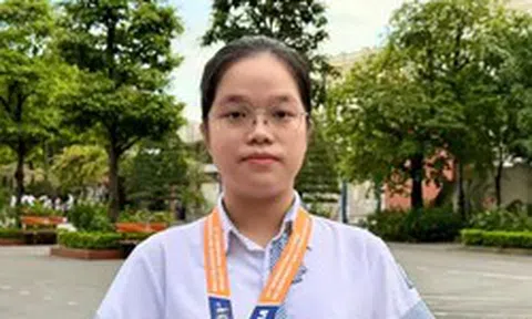 Nữ sinh Hà Nội thức trắng ngắm sao, giành Vàng Olympic Thiên văn
