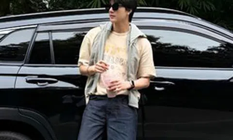 Nuôi ô tô tốn hơn 18 triệu/tháng dù chỉ đi 6,4km/ngày, người đàn ông quyết định bán: Giờ trung thành với xe máy!