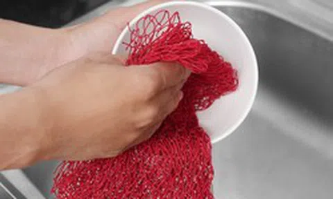 Lời khuyên cho những gia đình đang dùng lưới khi rửa bát
