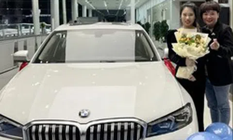 Thấy nhân viên ngày ngày đội mưa gió đi làm, sếp nữ tặng mỗi người một chiếc BMW