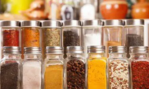 Ngày càng nhiều người mắc bệnh gan, bác sĩ thở dài: "Tốt nhất nên ăn ít 3 loại gia vị này đi"