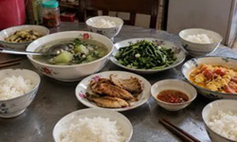 Điều người Việt, Trung, Hàn, Nhật... cùng kiêng trên mâm cơm