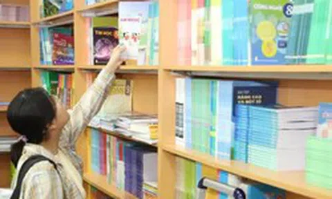 Vụ thiếu sách giáo khoa: Bộ GD&ĐT báo cáo Thủ tướng, những cá nhân nào chịu trách nhiệm?