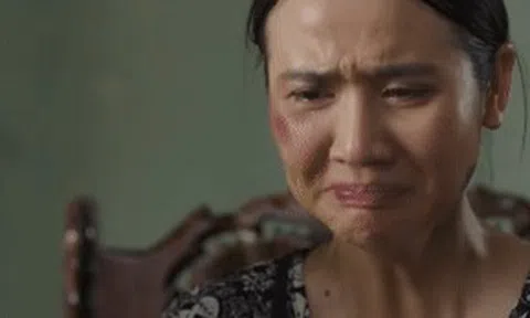'Căn nhà không mái che' tập 1: Hạnh đề nghị ly hôn sau khi bị chồng đánh suýt chết