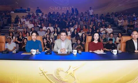PGS.Tân Nhàn phản bác NSND Tấn Minh ngay trên sóng truyền hình