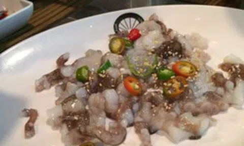 Loại hải sản bán đầy chợ Việt, được Hàn Quốc không tiếc tiền mua: Ăn ngon còn tốt từ tim đến não, xương khớp