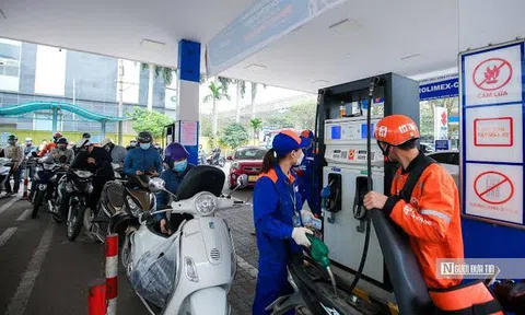 Bộ Công Thương đề xuất bỏ Quỹ bình ổn giá xăng dầu trong nhóm bình ổn