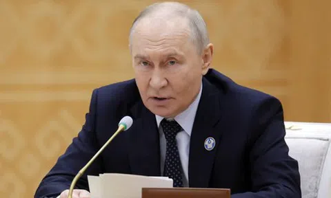 Tin tức thế giới 16-10: Ukraine tấn công nhà máy lọc dầu Nga, ông Putin nói 'sẽ đáp trả'