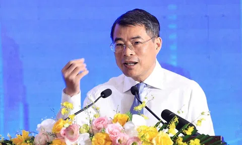 Thủ tướng: Hỗ trợ người trẻ mua nhà mà không phải dồn hết tài sản