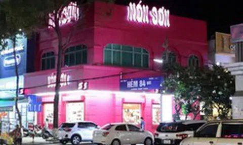 Lý do Nón Sơn đặt 195 cửa hàng "mặt tiền đắt như vàng"