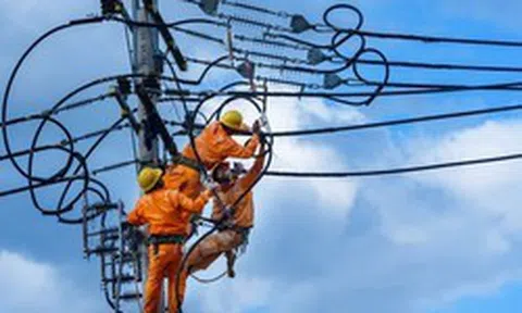 EVN Hà Nội khuyến nghị cách giúp các gia đình, doanh nghiệp giảm 30-70% tiền điện