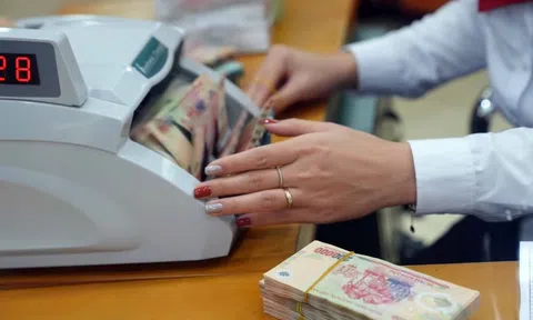 Ngân hàng bắt đầu giảm lãi suất cho vay