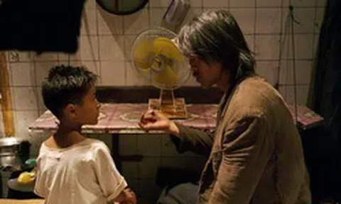 Phát hiện nhà có con học giỏi, người bố thường sở hữu 1 điểm chung ít ai để ý