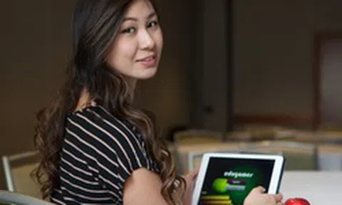 Phát hiện nữ sinh kiếm tiền bằng việc lập trình từ nhỏ, bỏ ngang đại học danh tiếng, 30 tuổi đã trở thành nữ tỷ phú tự thân trẻ nhất thế giới của Forbes