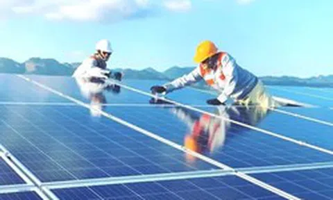 Chờ gỡ 'nút thắt' bán điện mặt trời mái nhà