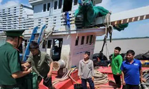 Chủ tàu kể giây phút hoảng loạn khi tàu chìm giữa biển lúc nửa đêm