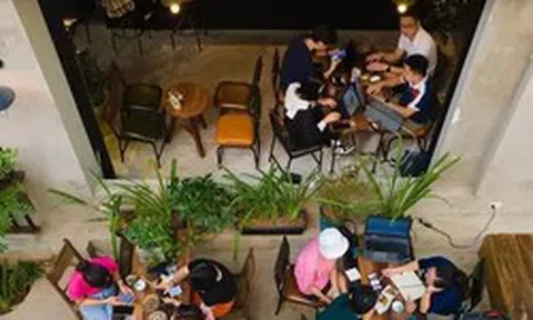 Có 200 triệu đồng nên mở quán cà phê hay bán đồ ăn sáng?