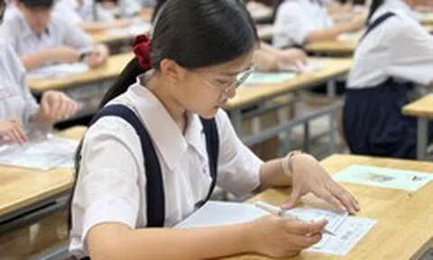 Học sinh cuối cấp kiểm tra bằng đề chung, giáo viên nói gì?