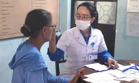Huế đề xuất bổ sung hơn 58 tỷ đồng trả lương nhân viên y tế