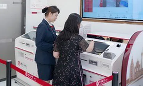 Mang 116 triệu đồng gửi ngân hàng, người phụ nữ tá hỏa phát hiện 38,7 triệu đồng biến mất